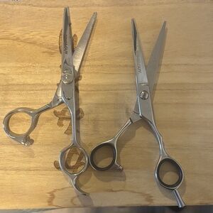 Professional haircutting shears Toni&guy set